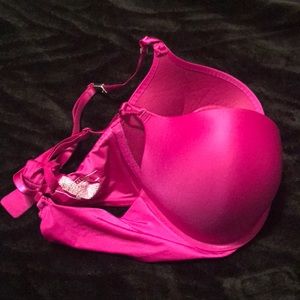 Victoria detect bra
